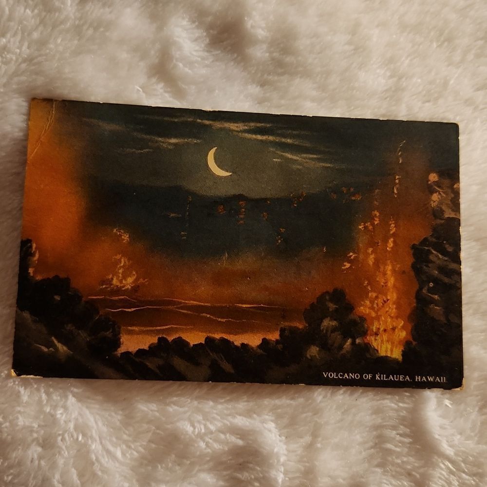 Volcano of Kilauea Hawaii Vintage Postcard